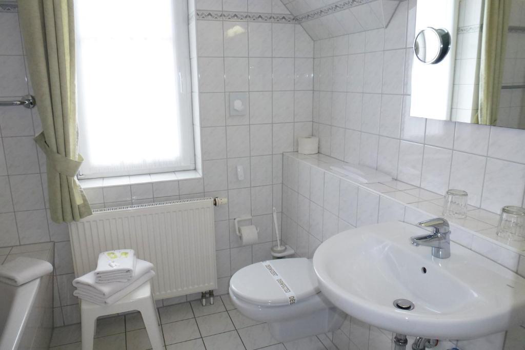 Hotel Haus Kranich Prerow Room photo